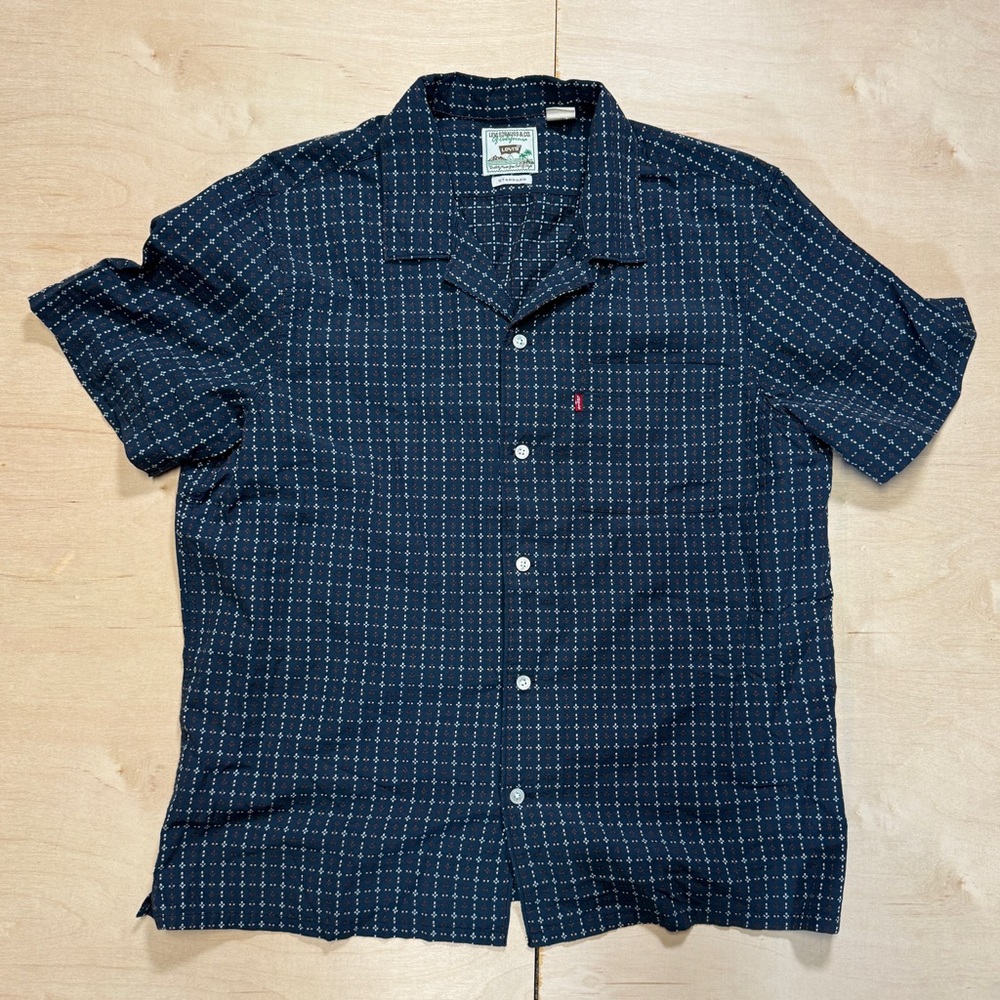 Levi's Men's Dark Blue Patterned Shirt
